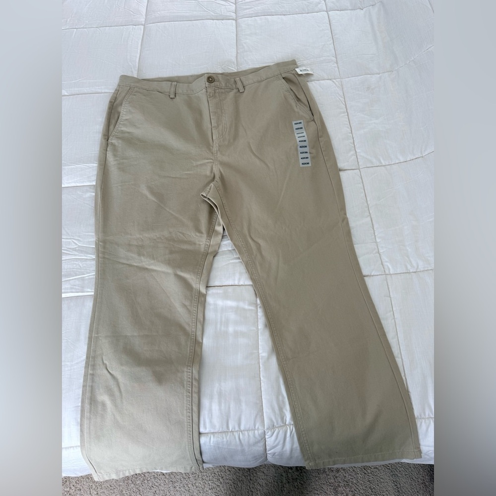 NWT Men’s Old Navy Khaki straight leg Preppy Dress Casual Work Pants 42x30 - Picture 5 of 8